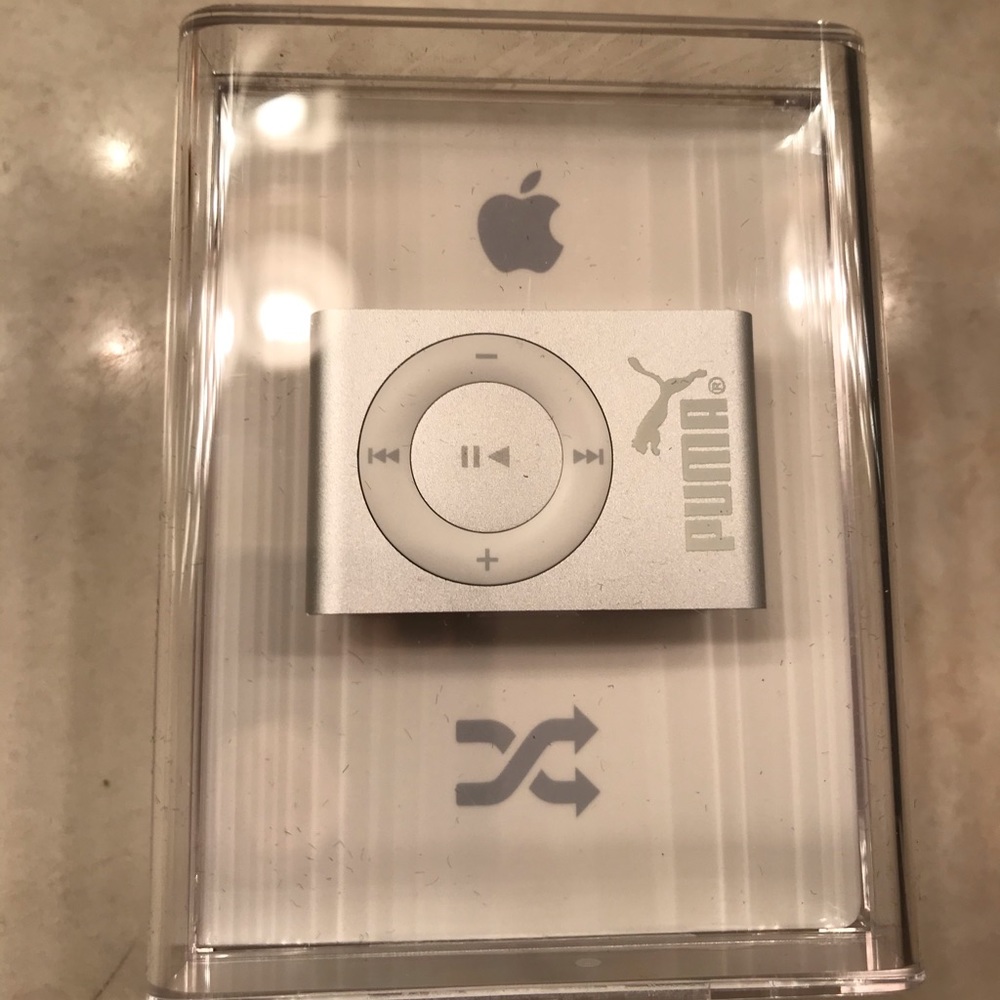 Brand new Apple Shuffle